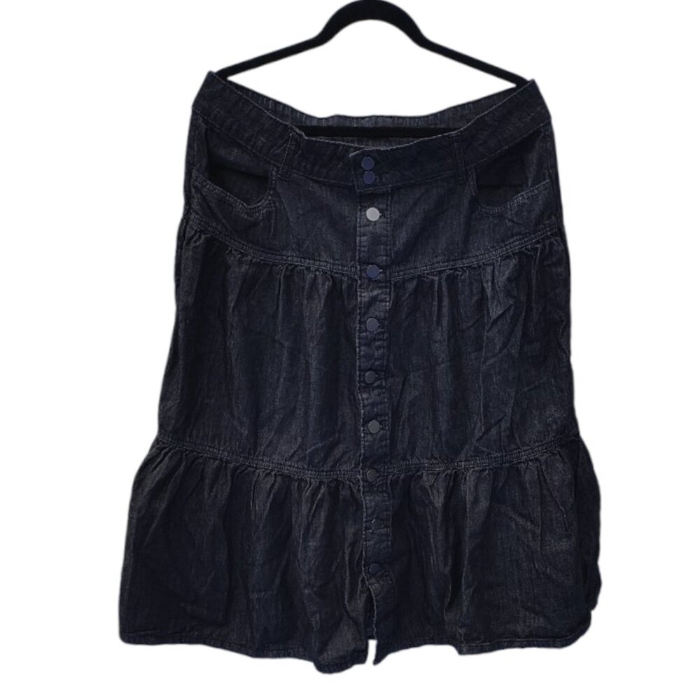 Time and Tru Black Dark Grey/Gray Denim Skirt Line of Silver Buttons 14 (Large)